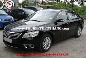 Thue-xe-Camry-2-thang-theo (1)