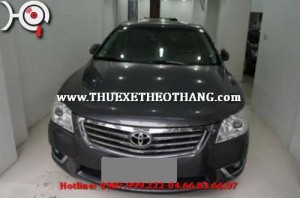 Thue-xe-Camry-2-thang-theo (2)