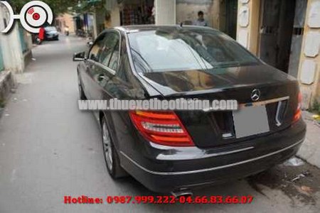 Địa chỉ cho thuê xe Mercedes C200 theo tháng giá rẻ tại Hà Nội